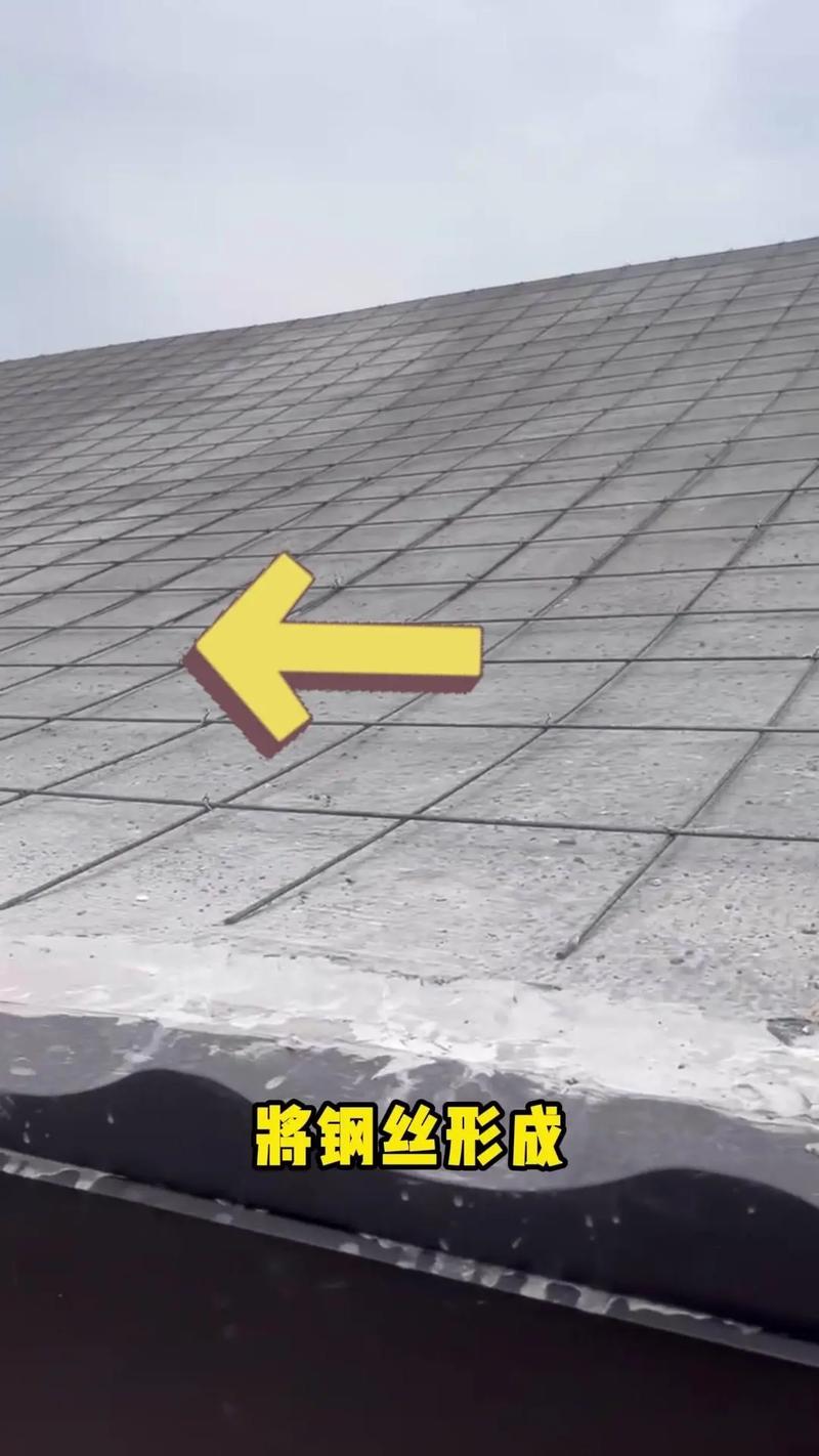 中式坡屋面彩钢瓦施工精髓 技巧与工艺全解析